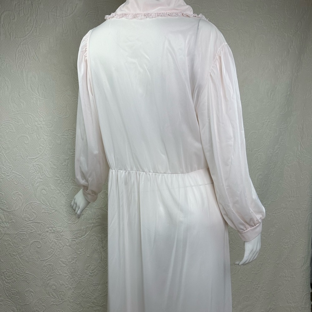 Vintage Nylon Long Sleeve Pink Long Nightgown - Picture 10 of 16
